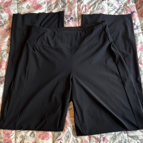 Athleta Pants - Athleta pants - worn 2x.